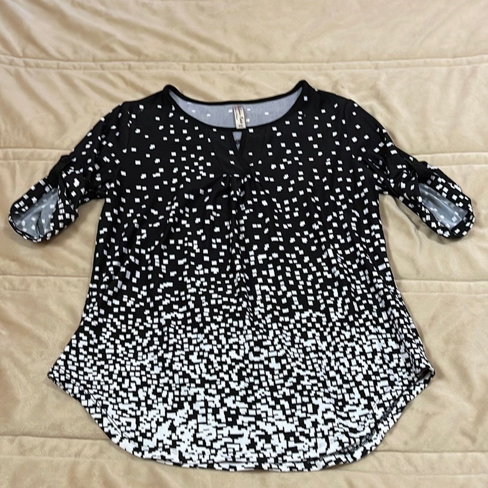 Black and white pattern shirt